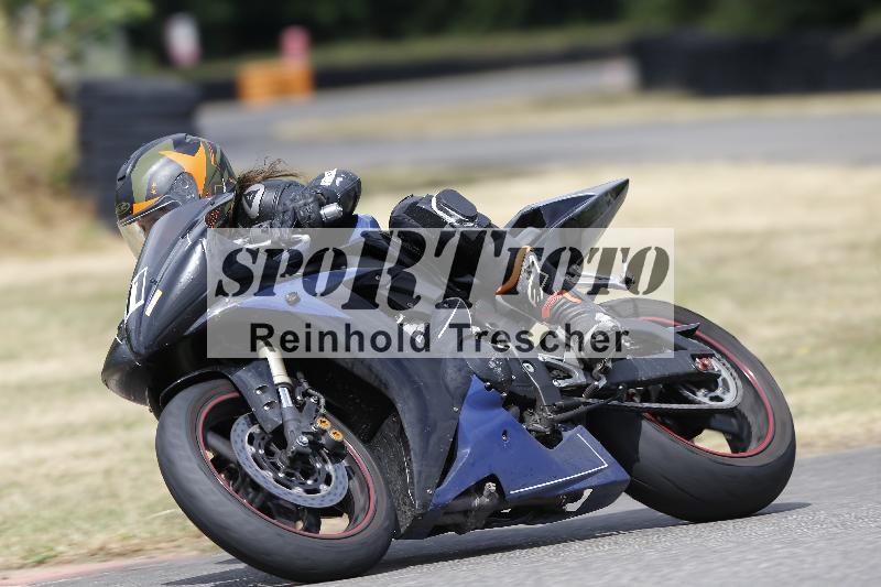 Archiv-2025/32 07.07.2025 Plüss Moto Sport ADR/Freies Fahren/11